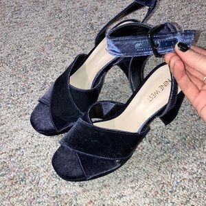 Navy blue velvet heels. Nine west